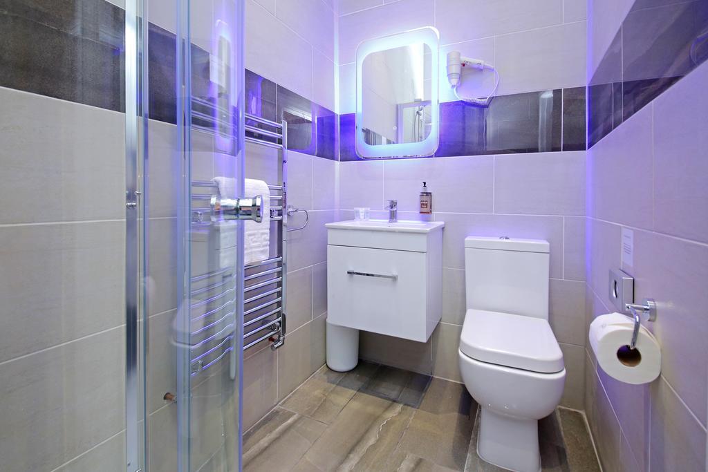 Imperial Guest House Ltd. Χάνσλοου Δωμάτιο φωτογραφία